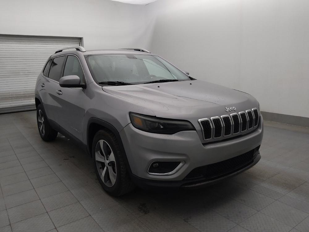used 2020 Jeep Cherokee car, priced at $19,595