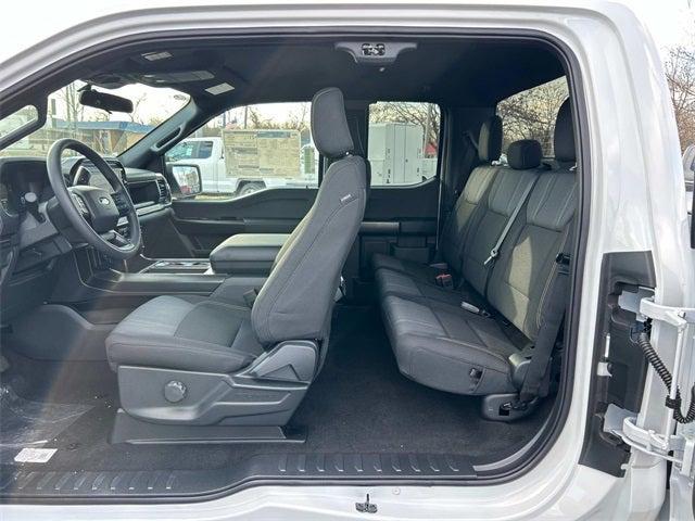 new 2025 Ford F-150 car, priced at $37,013