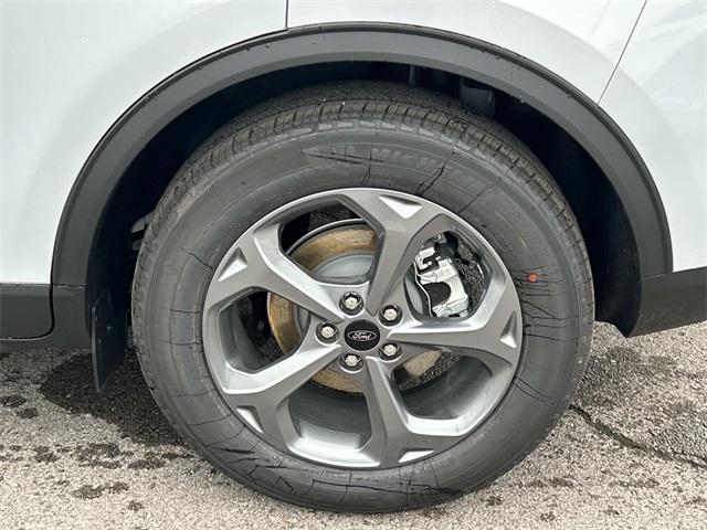 new 2026 Ford Escape car, priced at $28,954