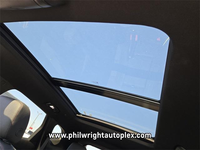 new 2025 Chevrolet Blazer car, priced at $49,105