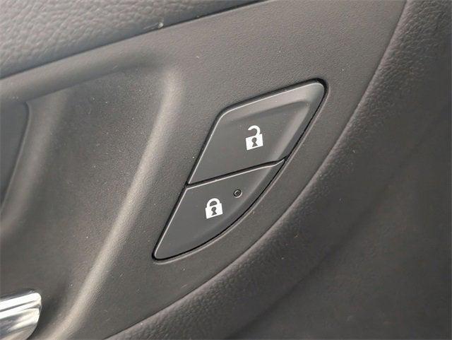 used 2023 Chevrolet Equinox car, priced at $20,268