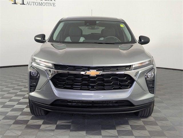 used 2024 Chevrolet Trax car, priced at $19,495