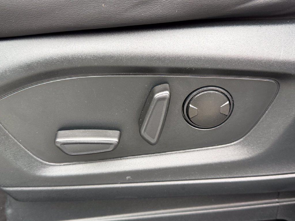 used 2023 Ford Explorer car, priced at $27,287