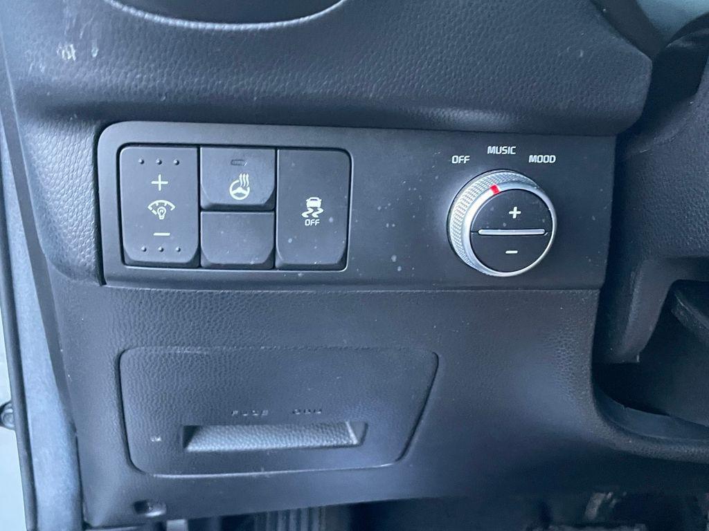 used 2015 Kia Soul car, priced at $8,988