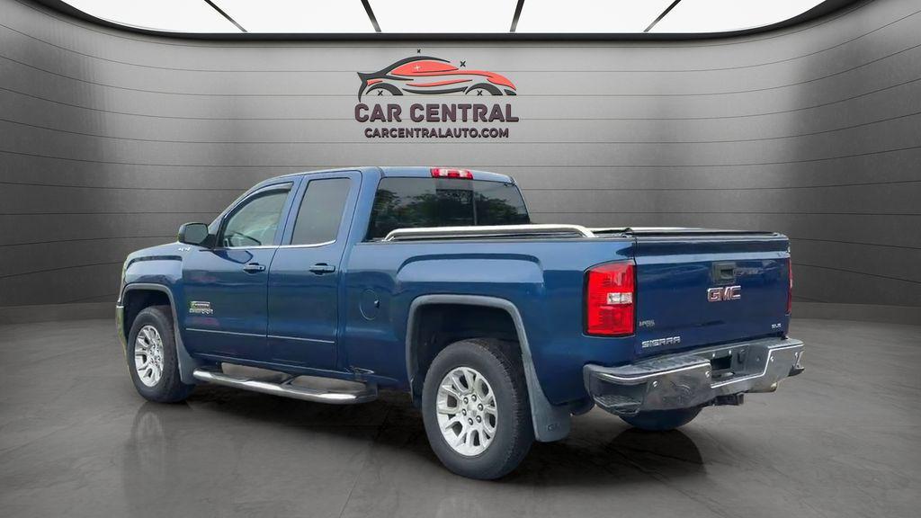 used 2017 GMC Sierra 1500 car, priced at $23,489