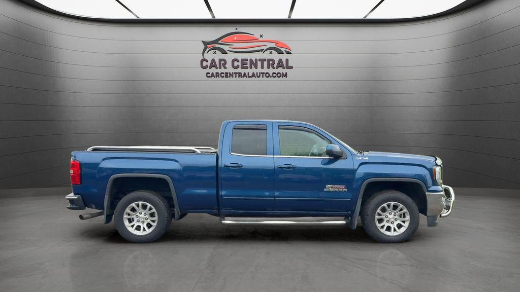 used 2017 GMC Sierra 1500 car, priced at $23,489