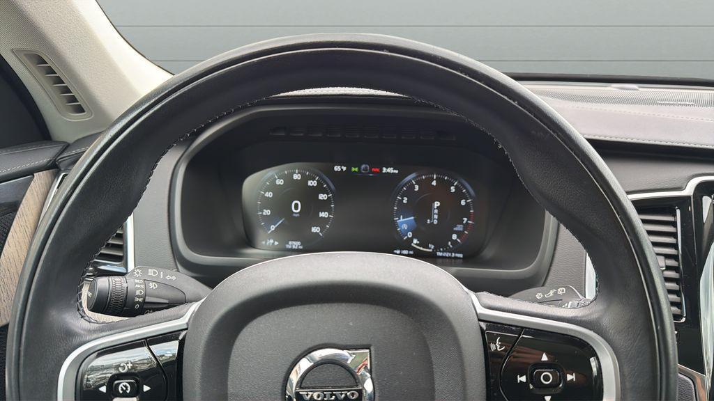 used 2022 Volvo XC90 car, priced at $27,778