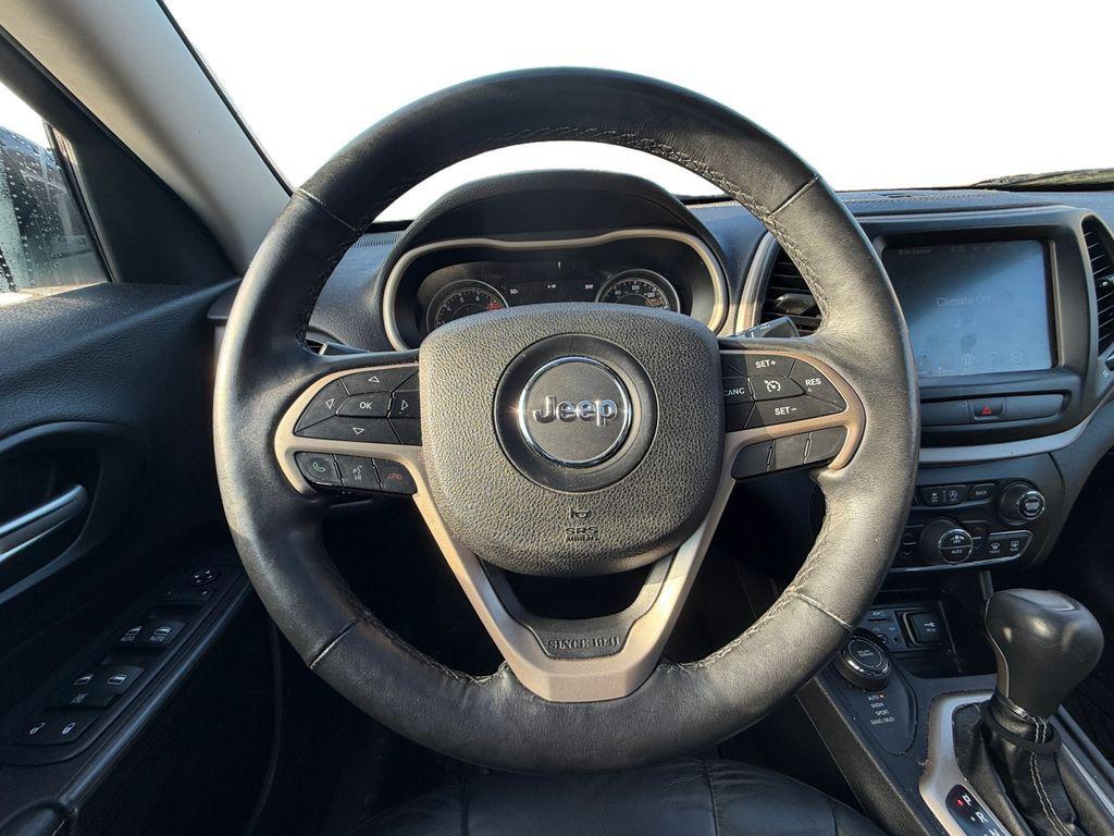 used 2016 Jeep Cherokee car, priced at $9,994