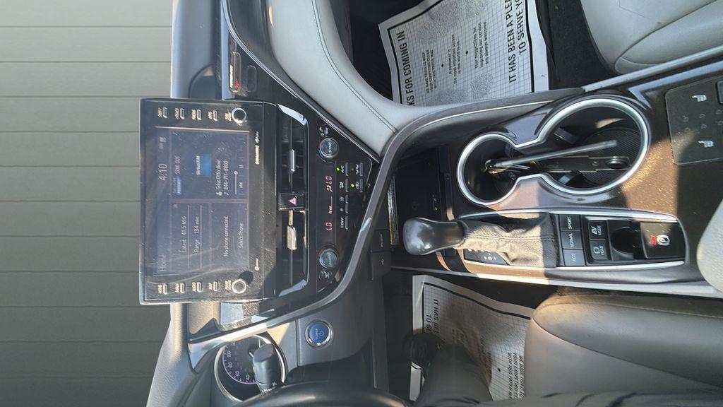 used 2021 Toyota Camry Hybrid car, priced at $21,994