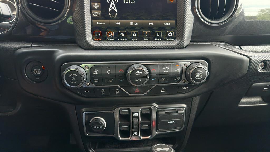 used 2021 Jeep Wrangler Unlimited car, priced at $24,934