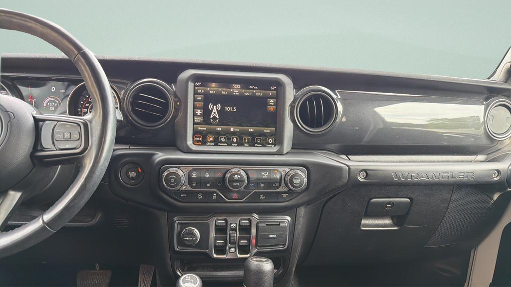 used 2021 Jeep Wrangler Unlimited car, priced at $24,934