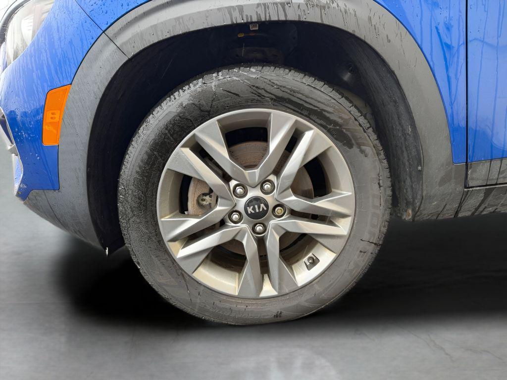 used 2021 Kia Seltos car, priced at $12,994