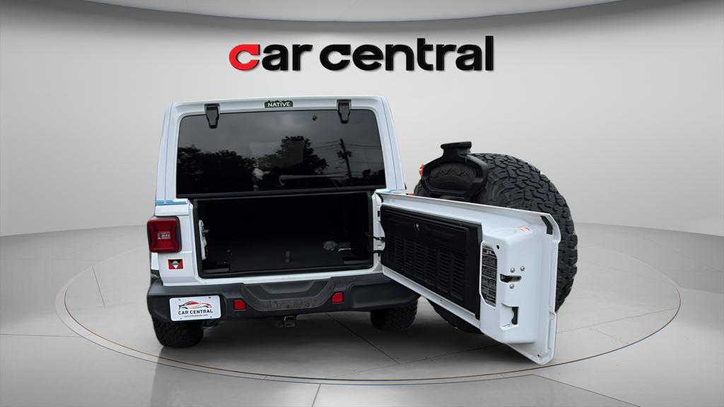 used 2018 Jeep Wrangler Unlimited car, priced at $26,591