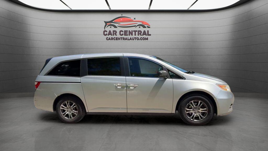 used 2012 Honda Odyssey car, priced at $5,899