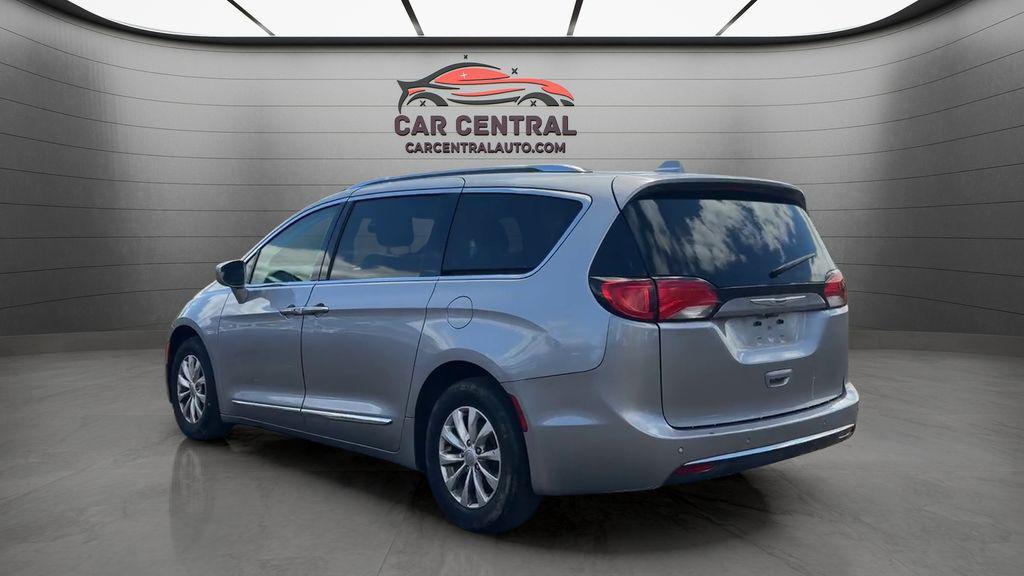 used 2019 Chrysler Pacifica car, priced at $18,994