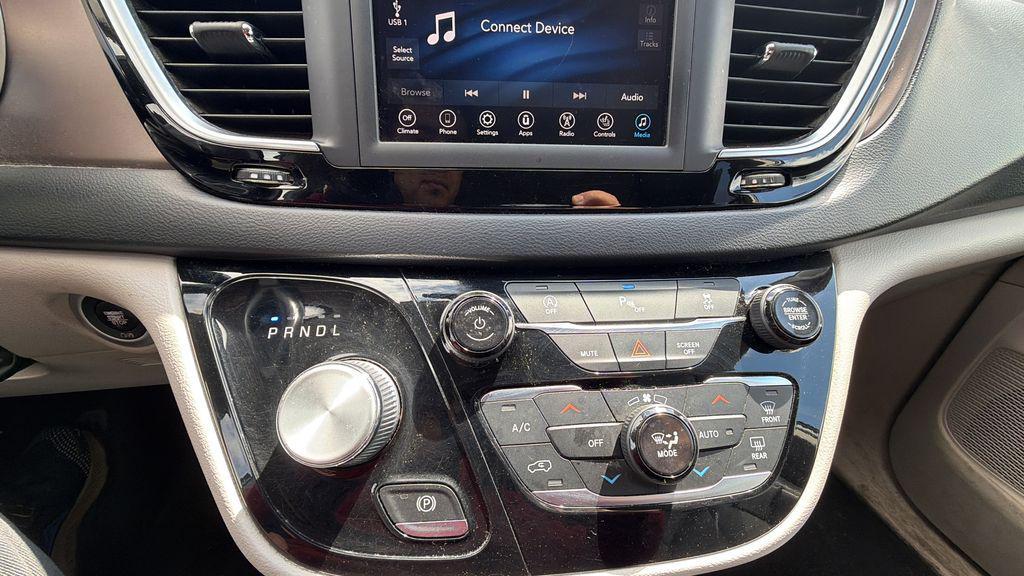 used 2019 Chrysler Pacifica car, priced at $18,994