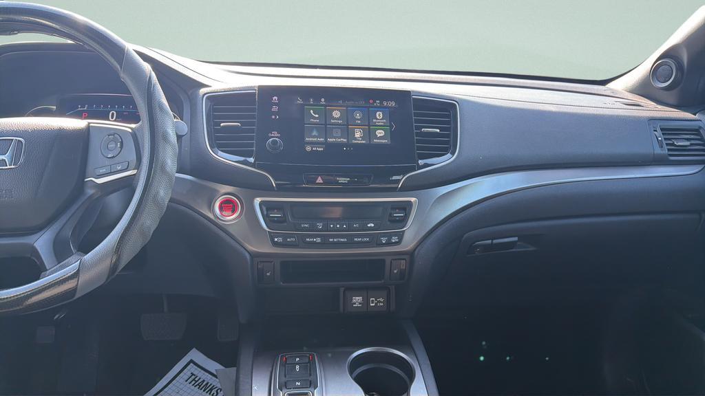 used 2022 Honda Pilot car, priced at $27,994