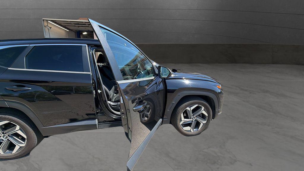 used 2022 Hyundai TUCSON Hybrid car, priced at $15,994
