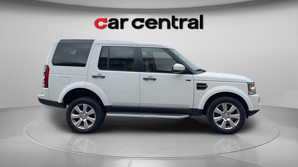 used 2016 Land Rover LR4 car, priced at $16,799