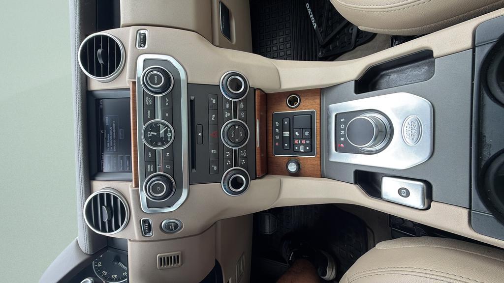 used 2016 Land Rover LR4 car, priced at $16,799