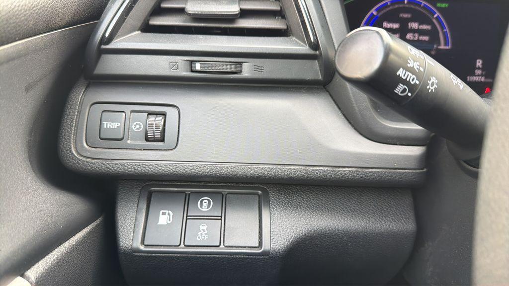 used 2022 Honda Insight car, priced at $14,970