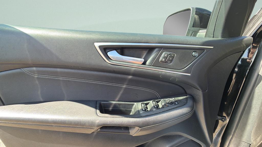 used 2022 Ford Edge car, priced at $16,994