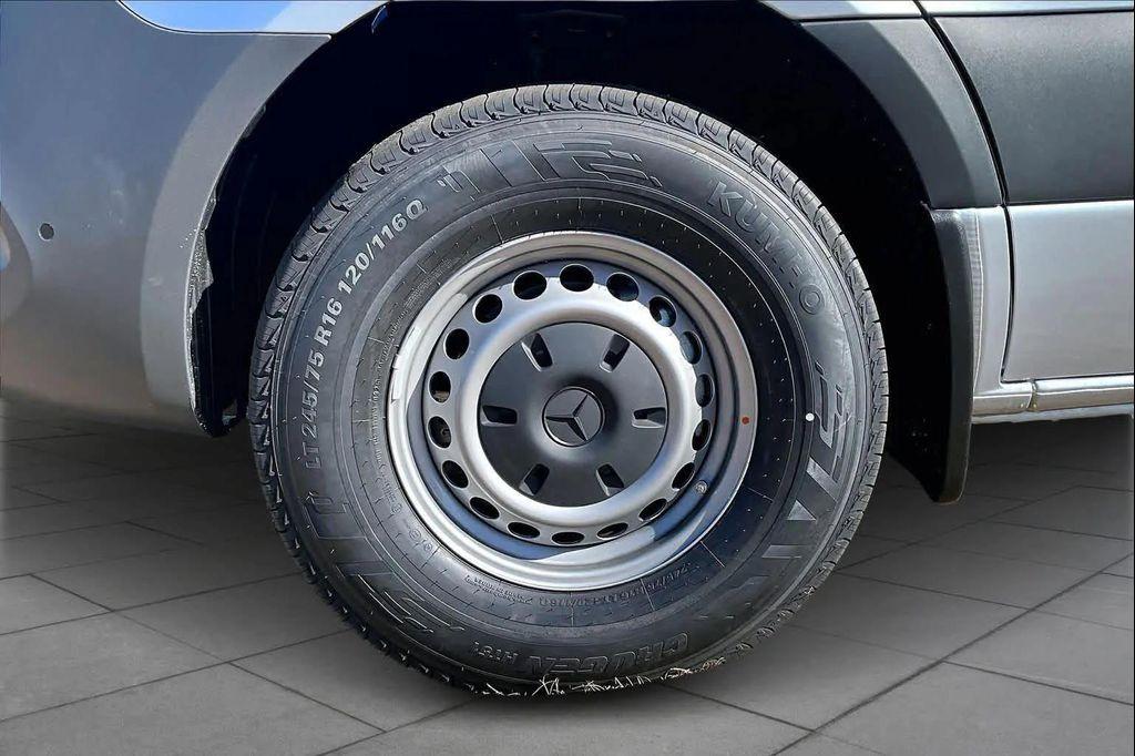 new 2026 Mercedes-Benz Sprinter 2500 car, priced at $68,041