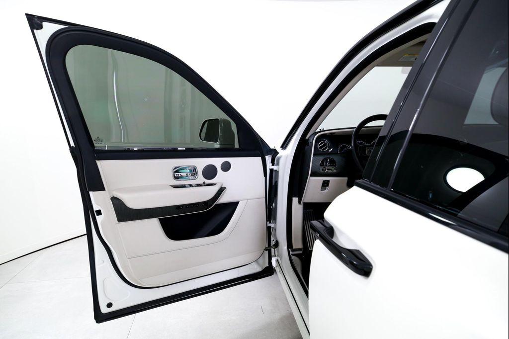 used 2020 Rolls-Royce Cullinan car, priced at $249,996