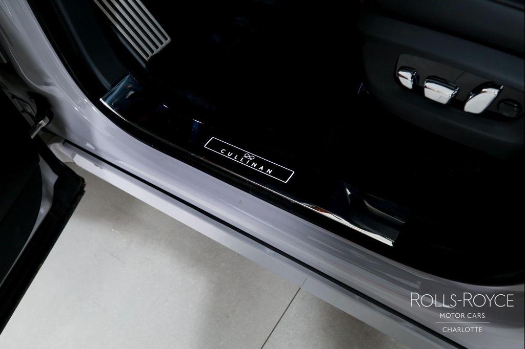 used 2026 Rolls-Royce Cullinan car, priced at $567,950