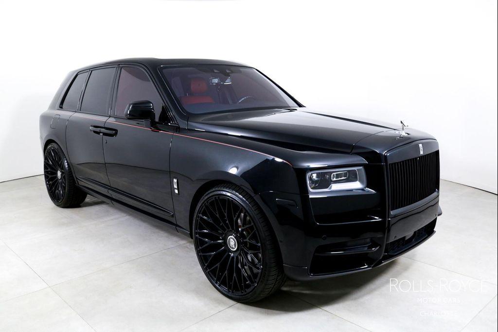 used 2022 Rolls-Royce Cullinan car, priced at $279,996