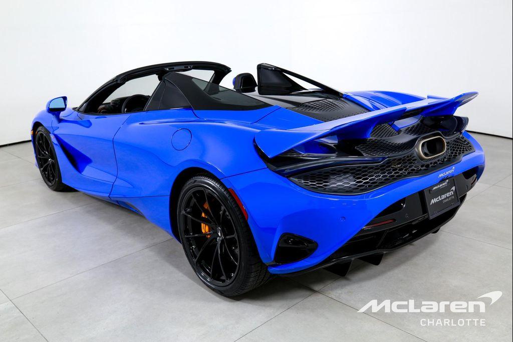 new 2026 McLaren 750S car, priced at $402,500