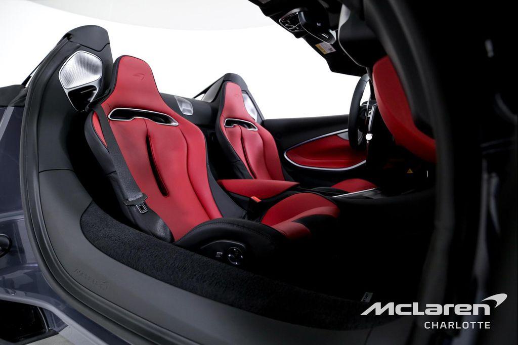 used 2025 McLaren Artura car, priced at $289,996