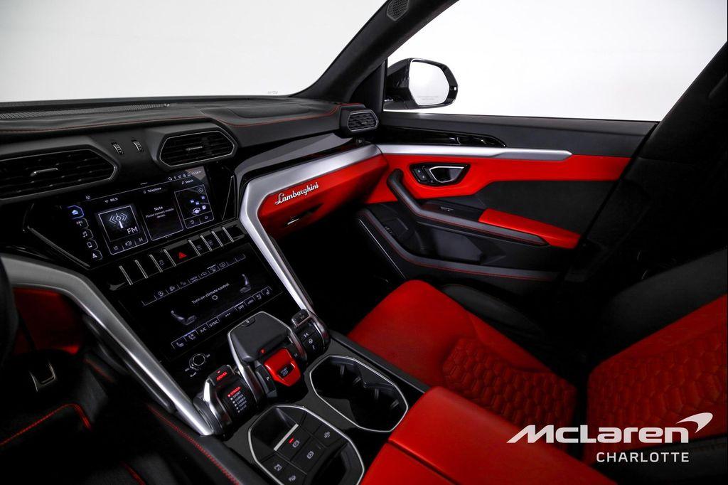 used 2022 Lamborghini Urus car, priced at $189,996