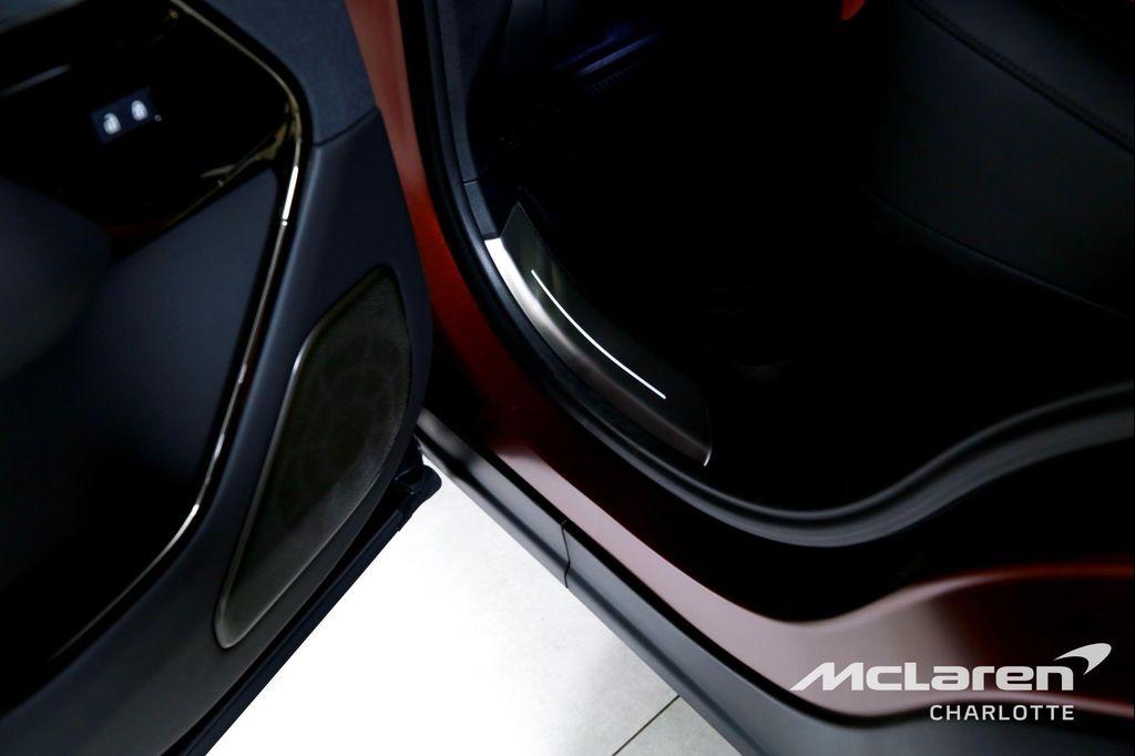 used 2025 Land Rover Range Rover Sport car, priced at $169,996