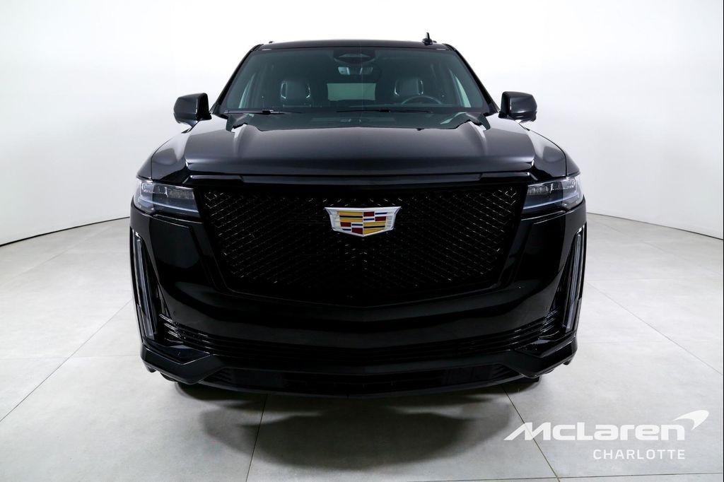 used 2023 Cadillac Escalade ESV car, priced at $99,996