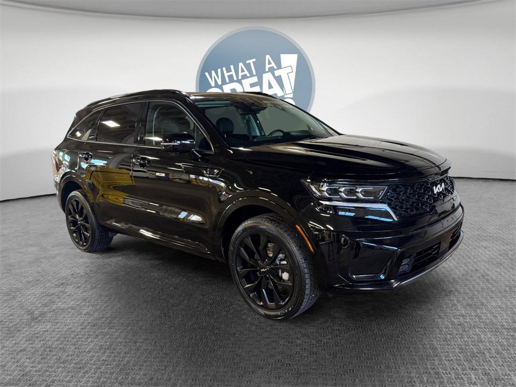 used 2023 Kia Sorento car, priced at $30,999
