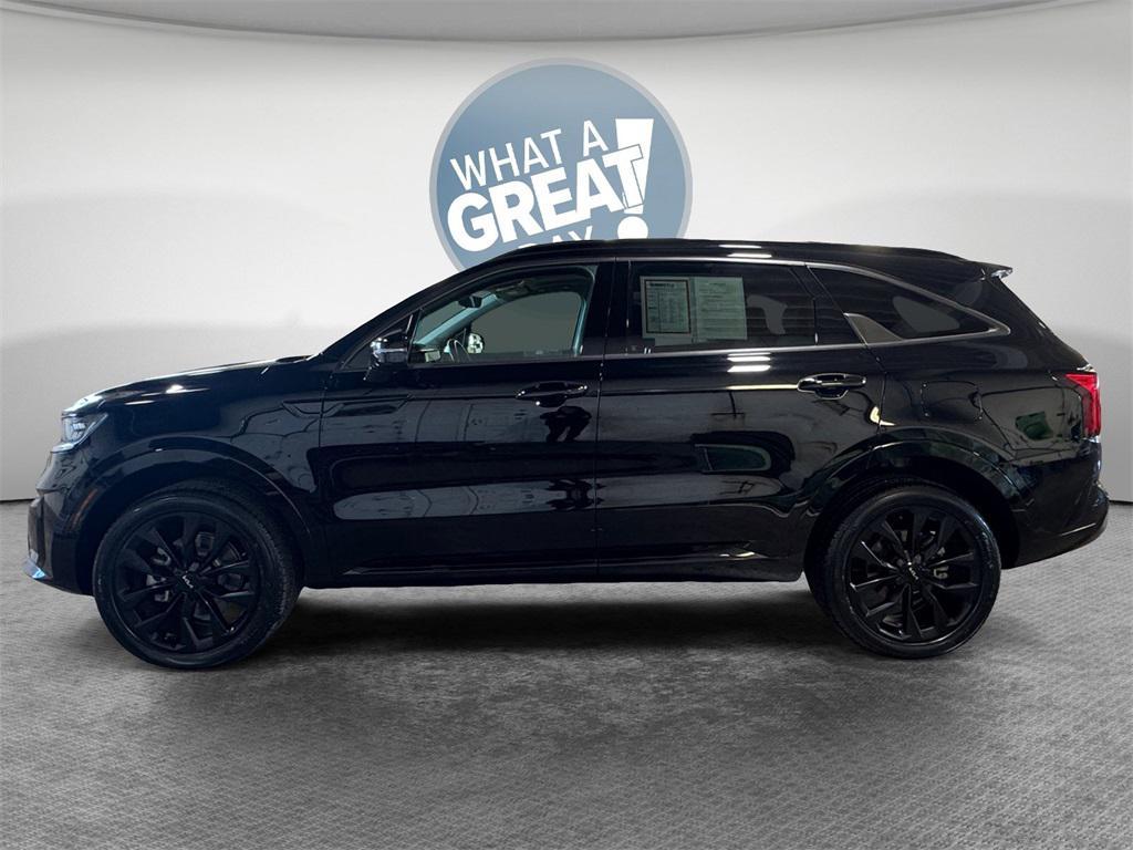 used 2023 Kia Sorento car, priced at $30,999