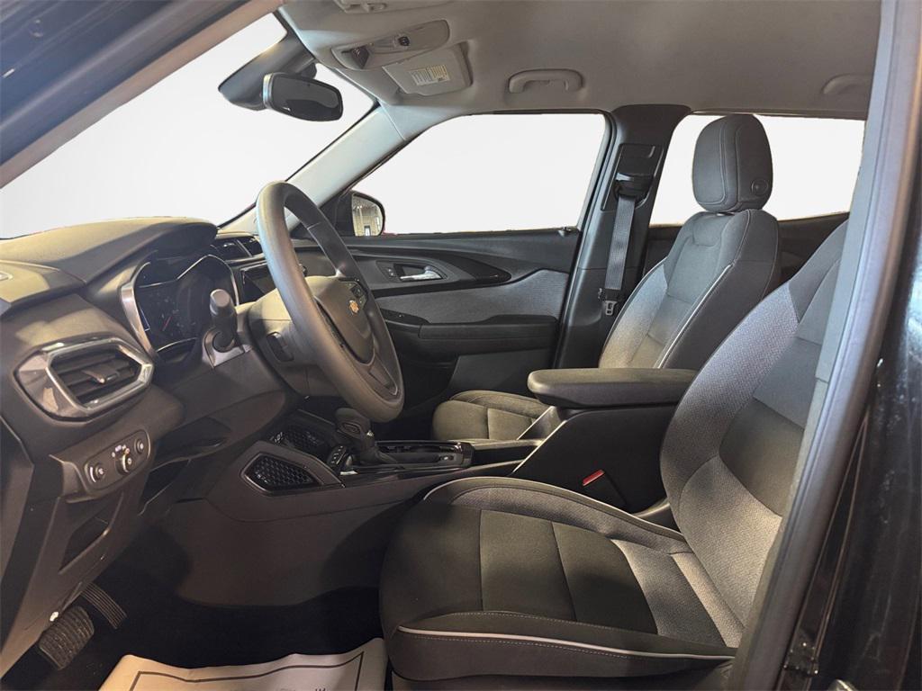 used 2023 Chevrolet TrailBlazer car, priced at $21,544