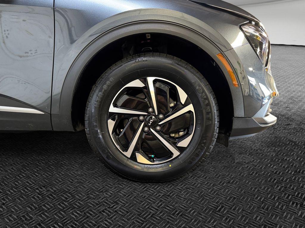 used 2023 Kia Sportage Hybrid car, priced at $21,999
