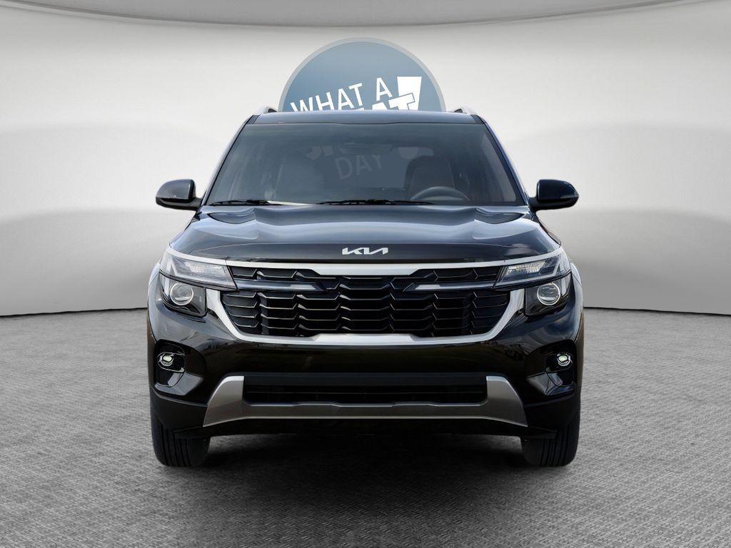 new 2026 Kia Seltos car, priced at $28,615