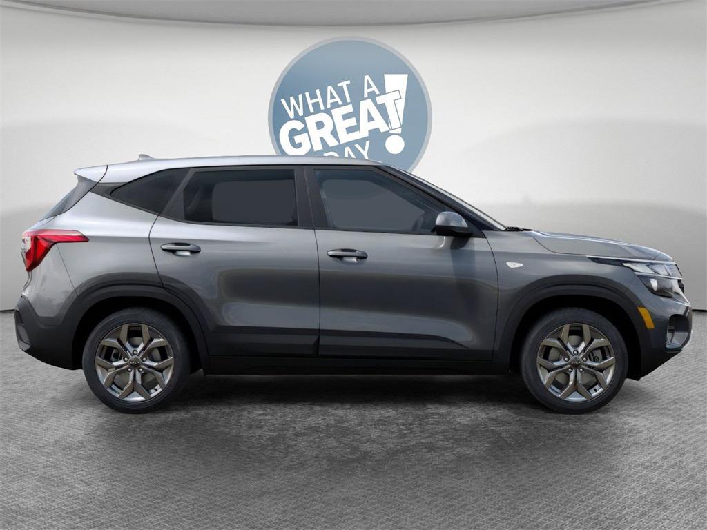 new 2026 Kia Seltos car, priced at $25,208