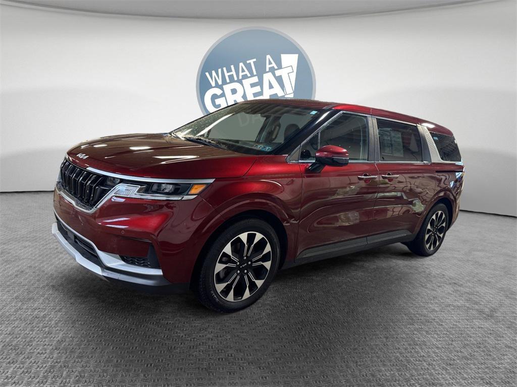 used 2024 Kia Carnival car, priced at $33,499