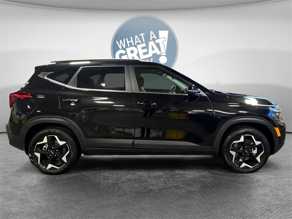 used 2025 Kia Seltos car, priced at $26,499