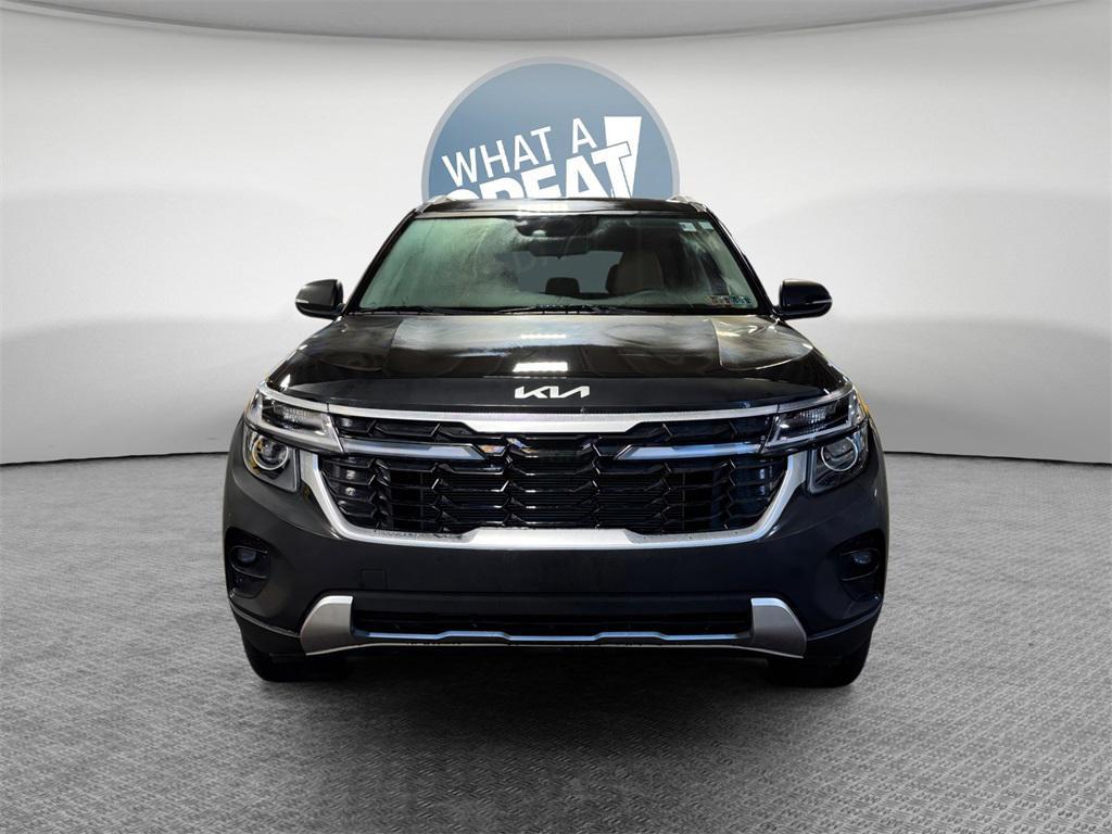 used 2025 Kia Seltos car, priced at $26,499