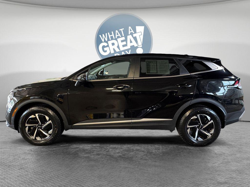 used 2023 Kia Sportage Hybrid car, priced at $23,999