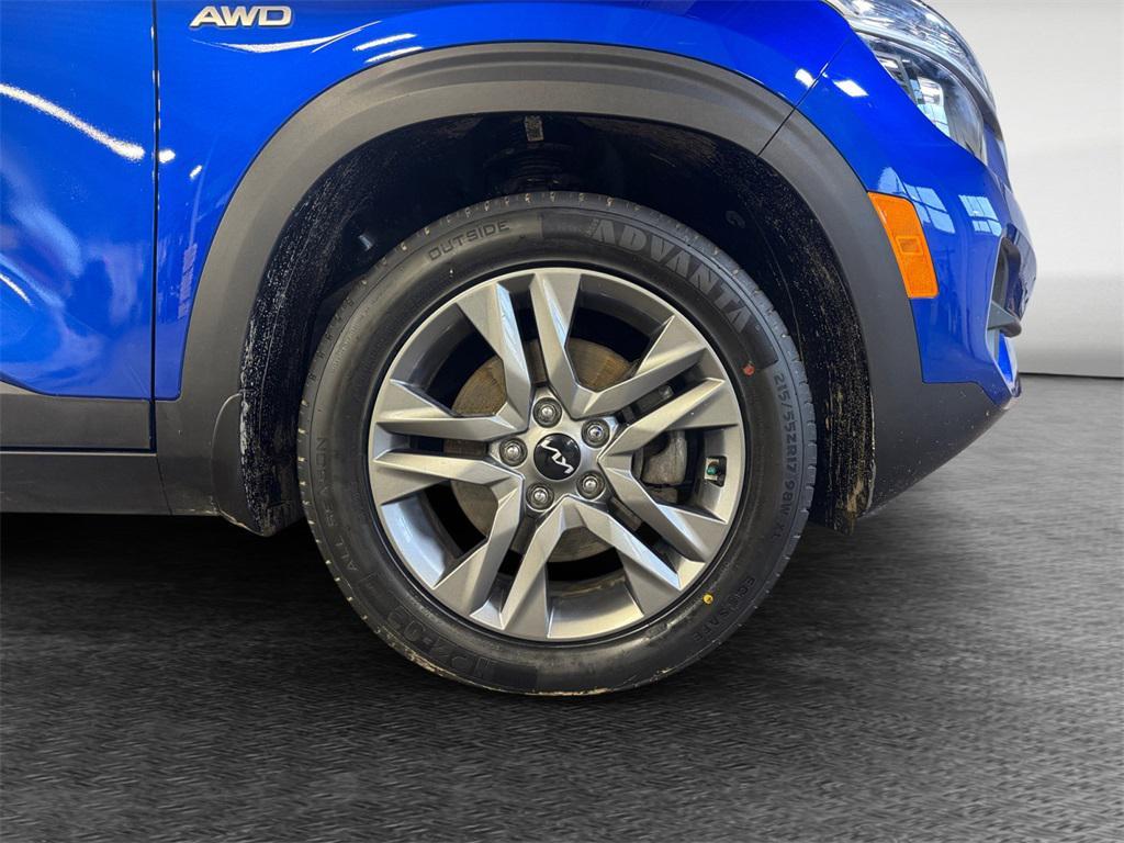 used 2023 Kia Seltos car, priced at $21,999