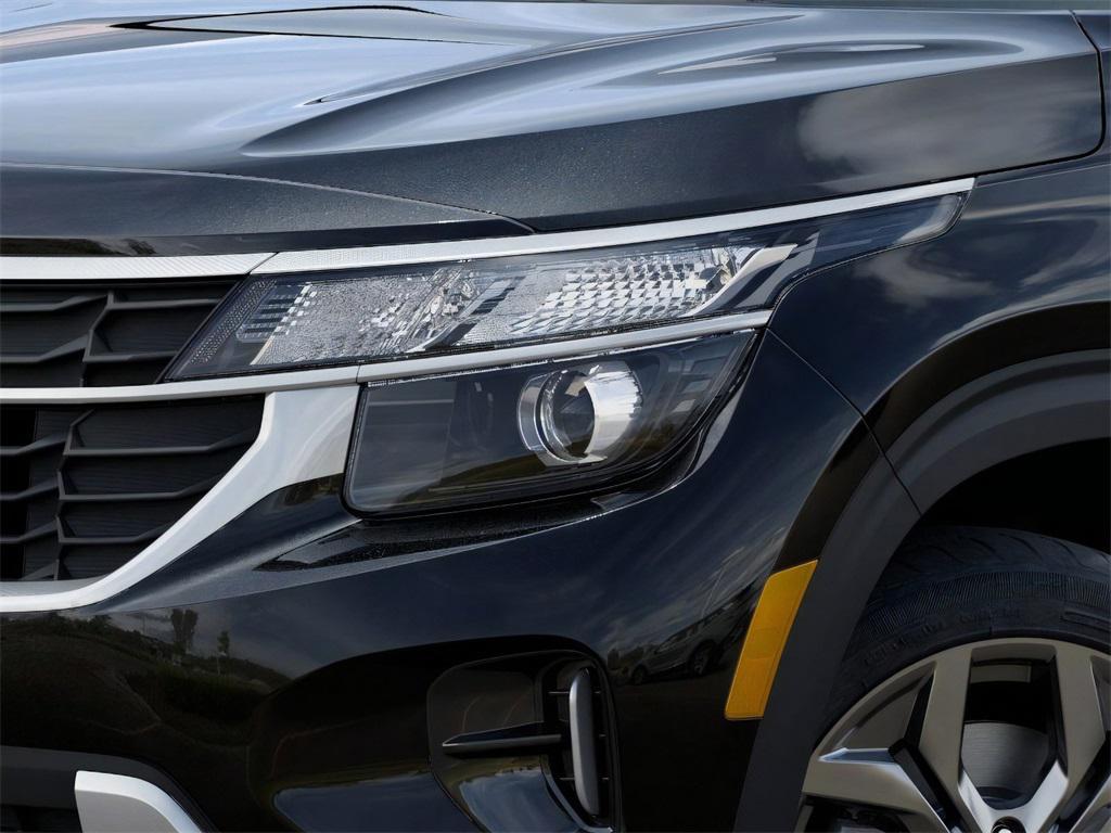 new 2026 Kia Seltos car, priced at $25,103