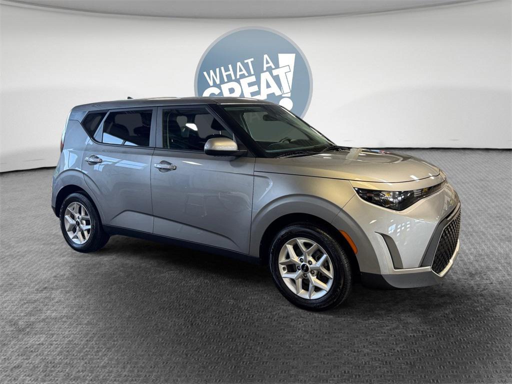 used 2024 Kia Soul car, priced at $17,795