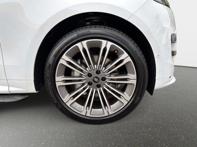 new 2025 Land Rover Range Rover Sport car, priced at $111,765