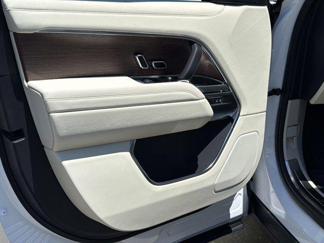 new 2026 Land Rover Range Rover car, priced at $167,065